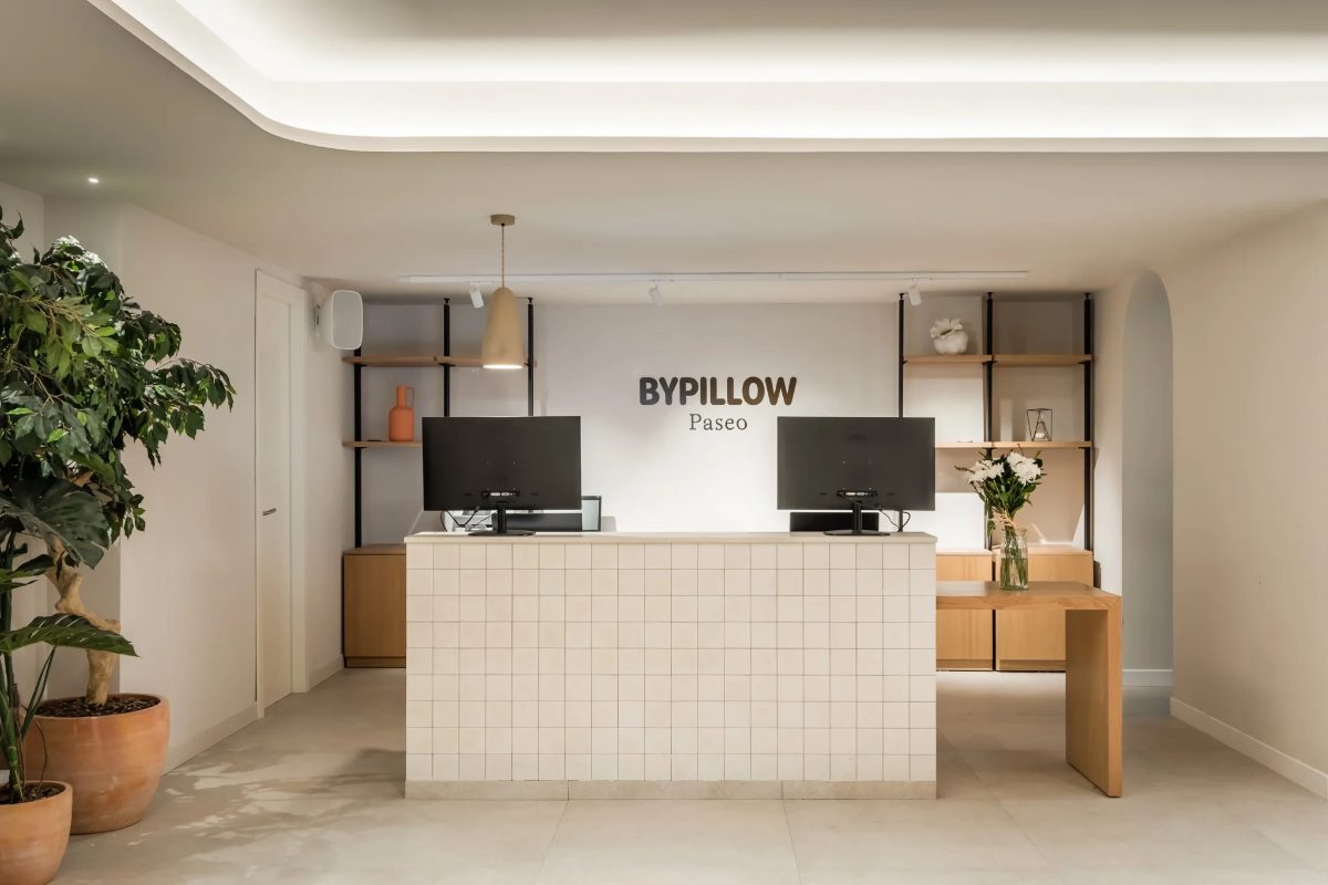 Hotel BYPILLOW Paseo